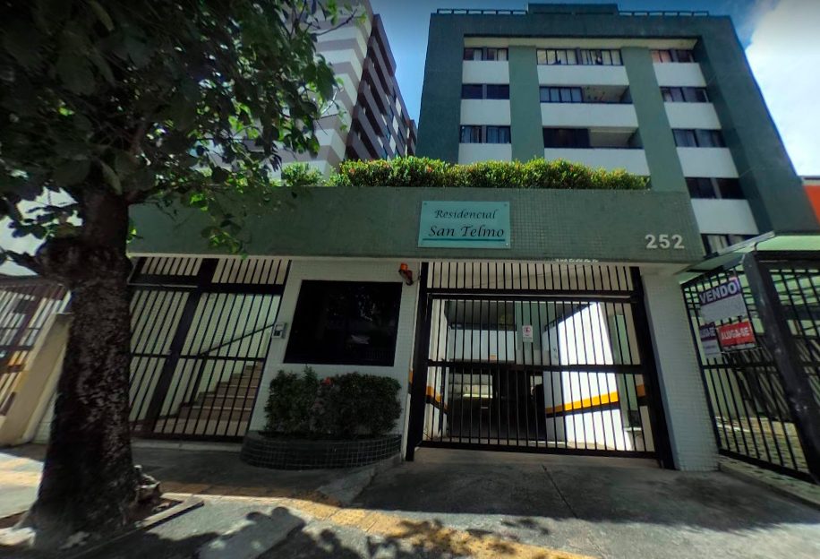 Frente do Residencial San Telmo